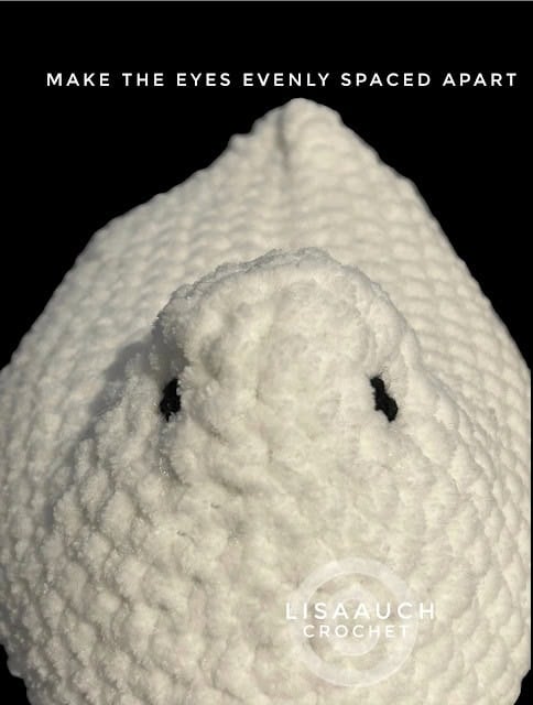 FREE Crochet Chicken pattern FREE Crochet Chicken pattern - how to place the eyes for the free no sew crochet chicken pattern by lisaauch crochet